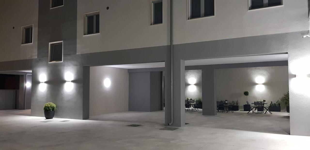 Casa Mimi Aparthotel Матера Екстериор снимка